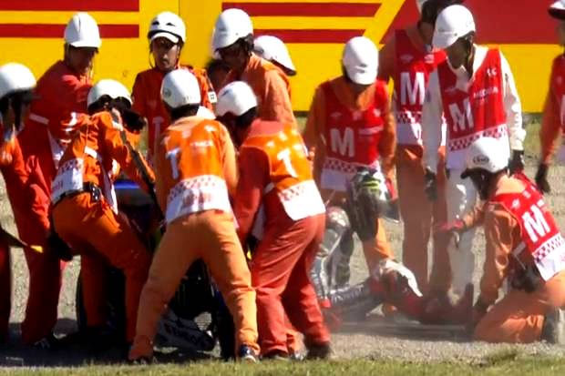 Insiden kecelakaan kembali menimpa sirkus MotoGP di Sirkuit Twin Ring Motegi, Jepang, Sabtu (15/10/2016) /